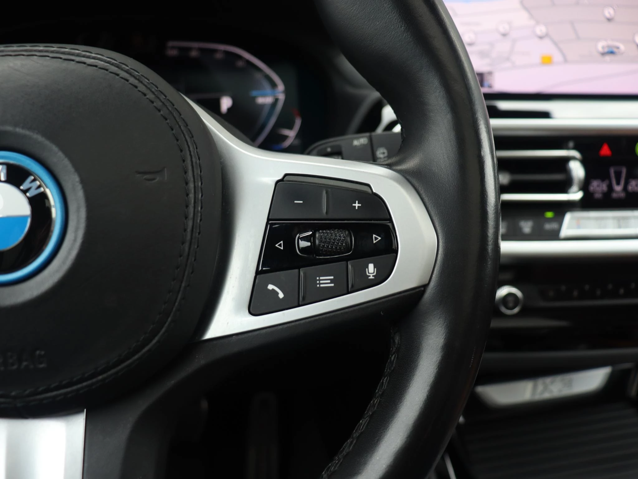 Hoofdafbeelding BMW iX3