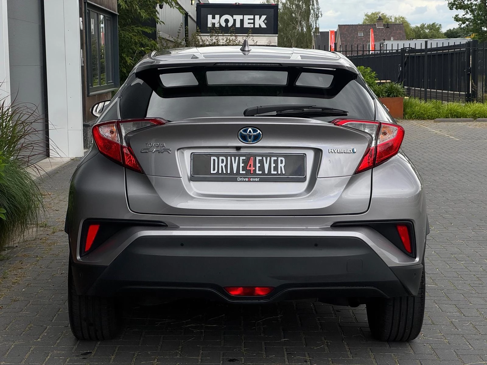 Hoofdafbeelding Toyota C-HR