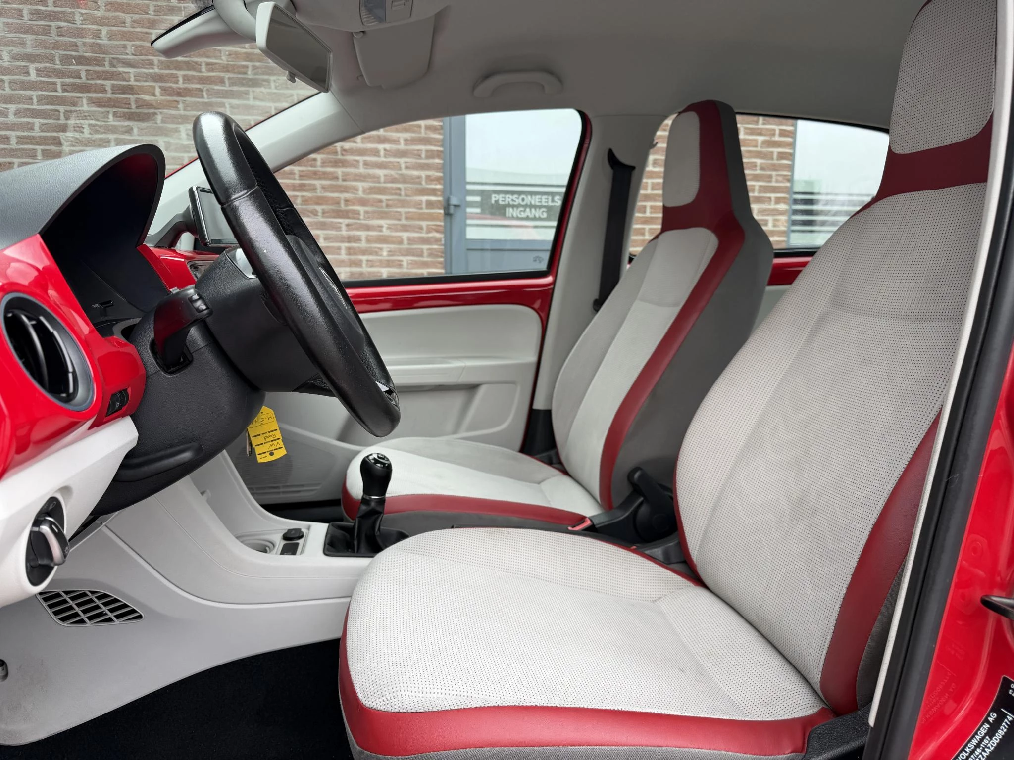 Hoofdafbeelding Volkswagen up!