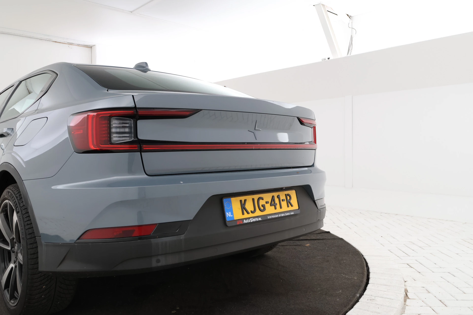Hoofdafbeelding Polestar 2