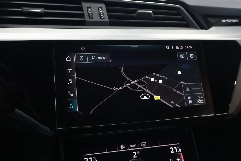 Hoofdafbeelding Audi e-tron