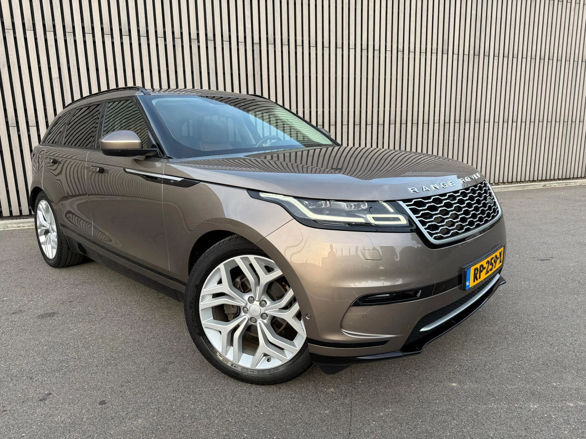 Hoofdafbeelding Land Rover Range Rover Velar