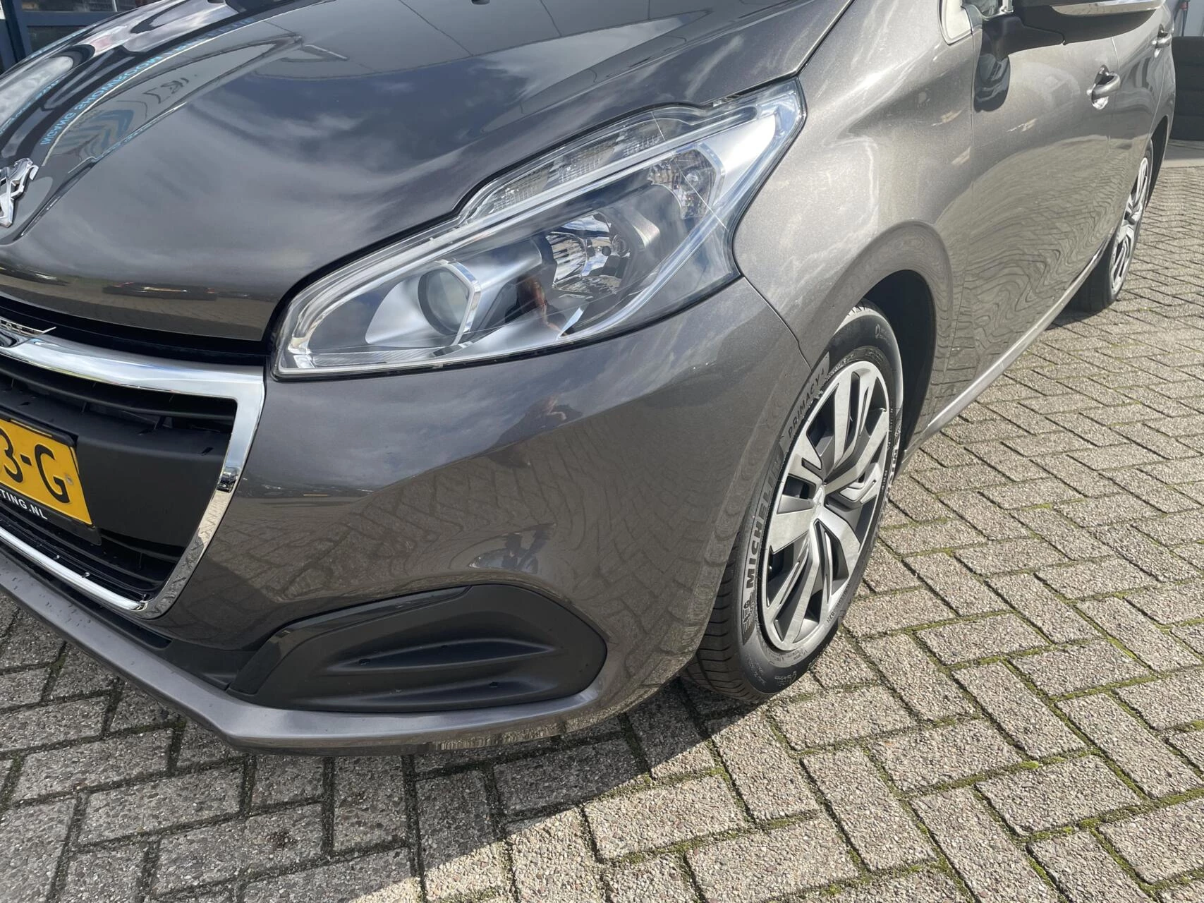 Hoofdafbeelding Peugeot 208