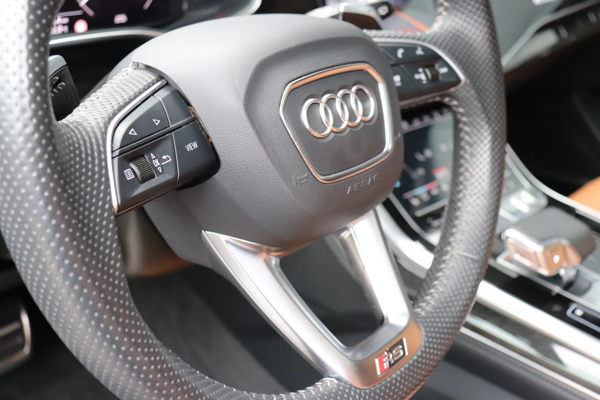 Hoofdafbeelding Audi Q8