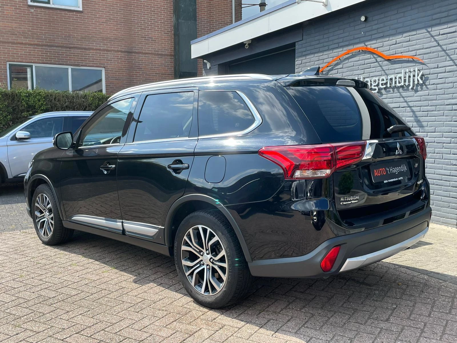 Hoofdafbeelding Mitsubishi Outlander