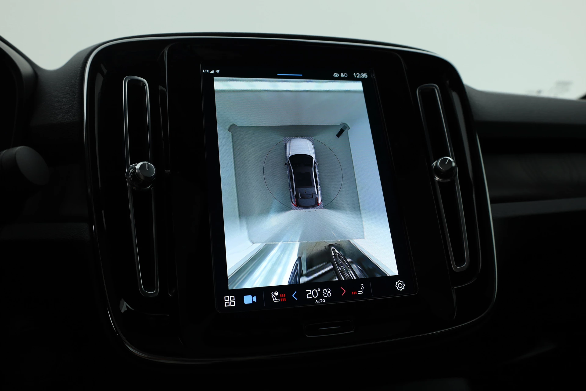 Hoofdafbeelding Volvo C40