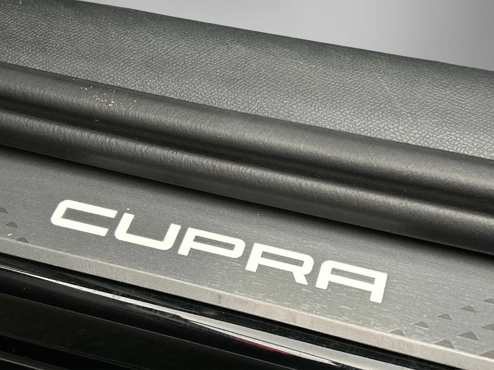 Hoofdafbeelding CUPRA Leon