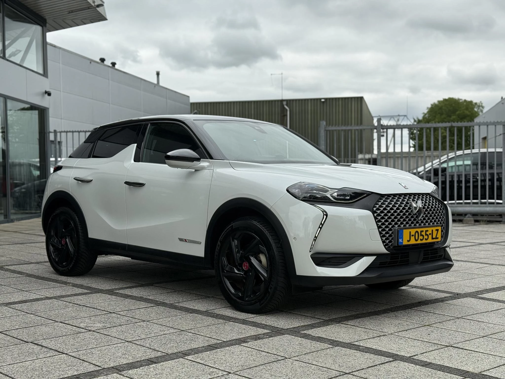 Hoofdafbeelding DS DS 3