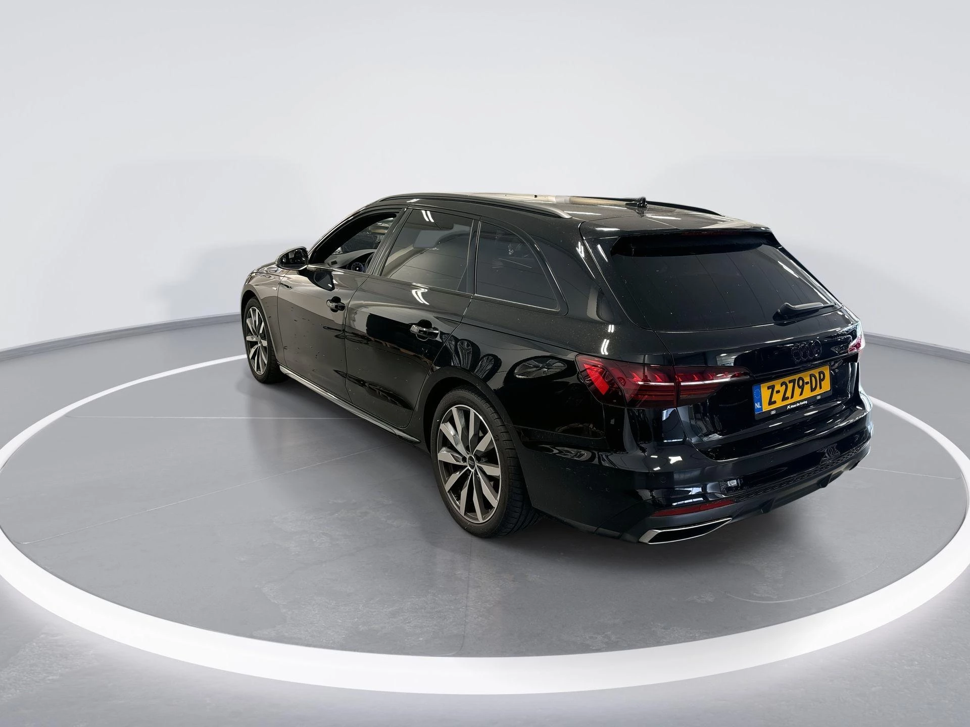 Hoofdafbeelding Audi A4