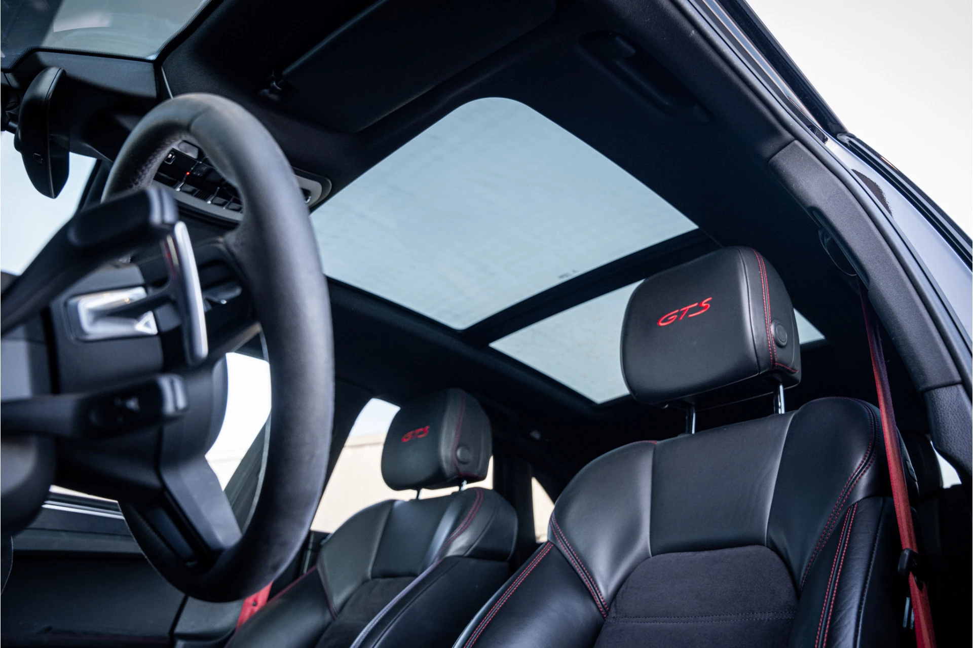 Hoofdafbeelding Porsche Macan