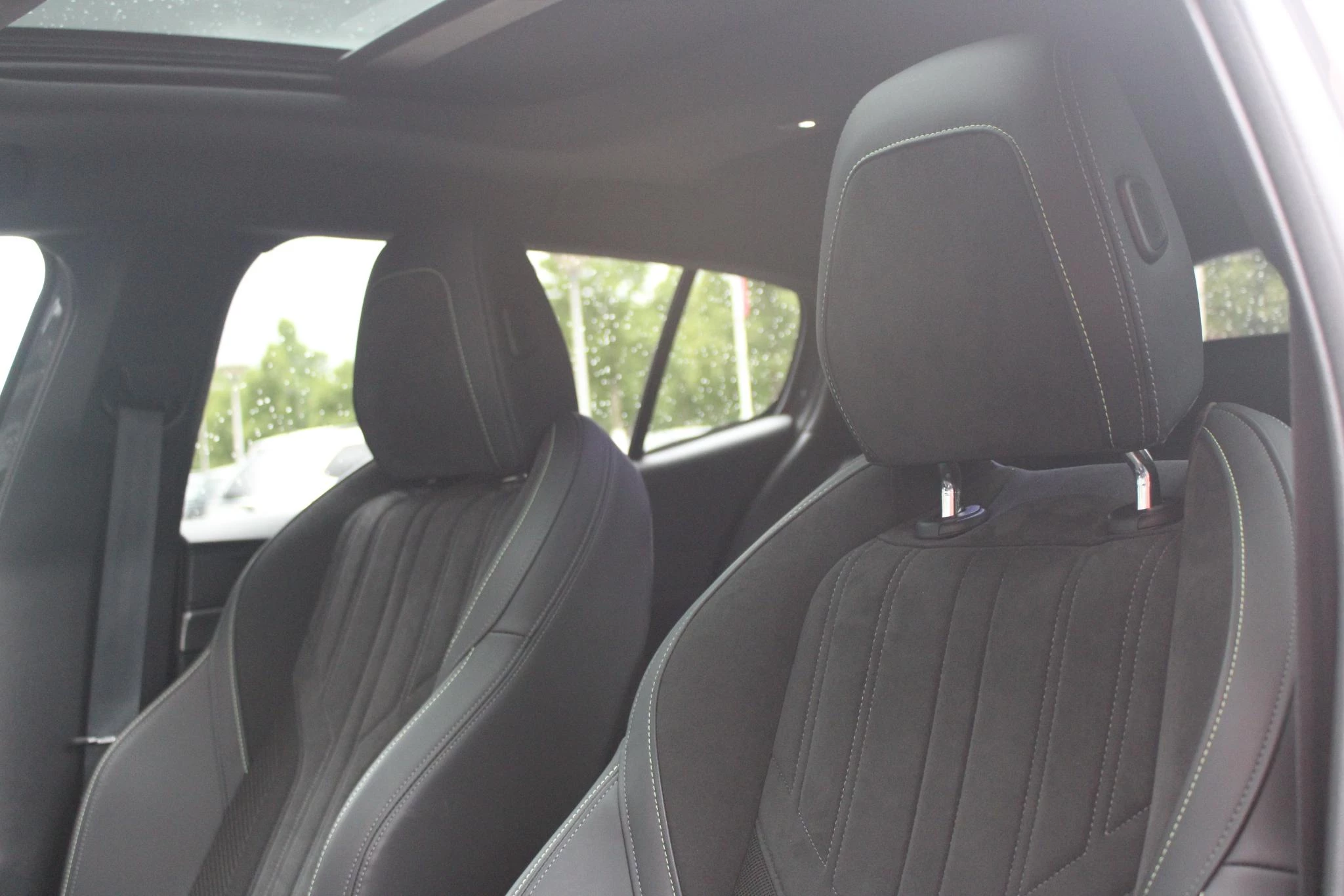 Hoofdafbeelding Peugeot 408