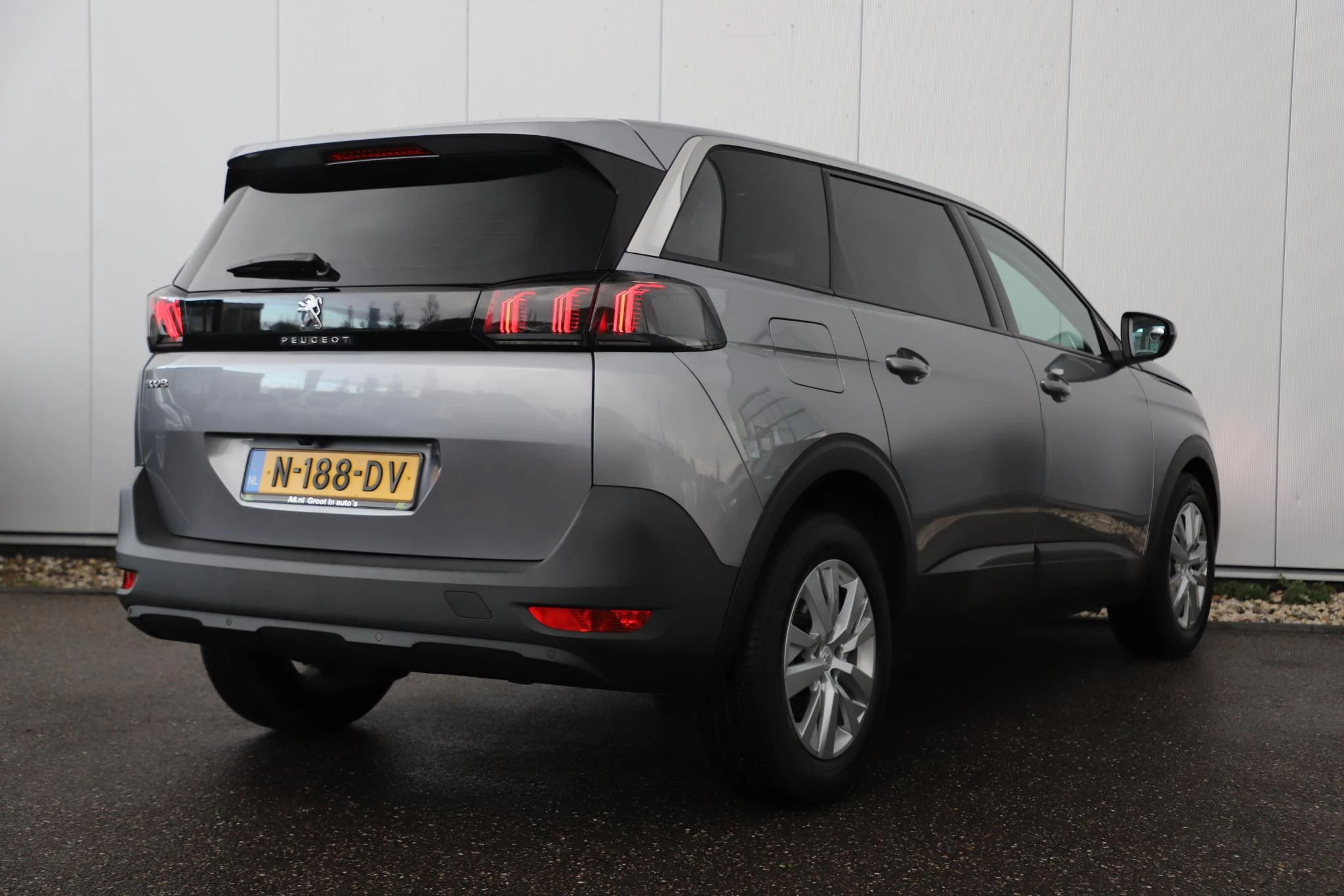 Hoofdafbeelding Peugeot 5008
