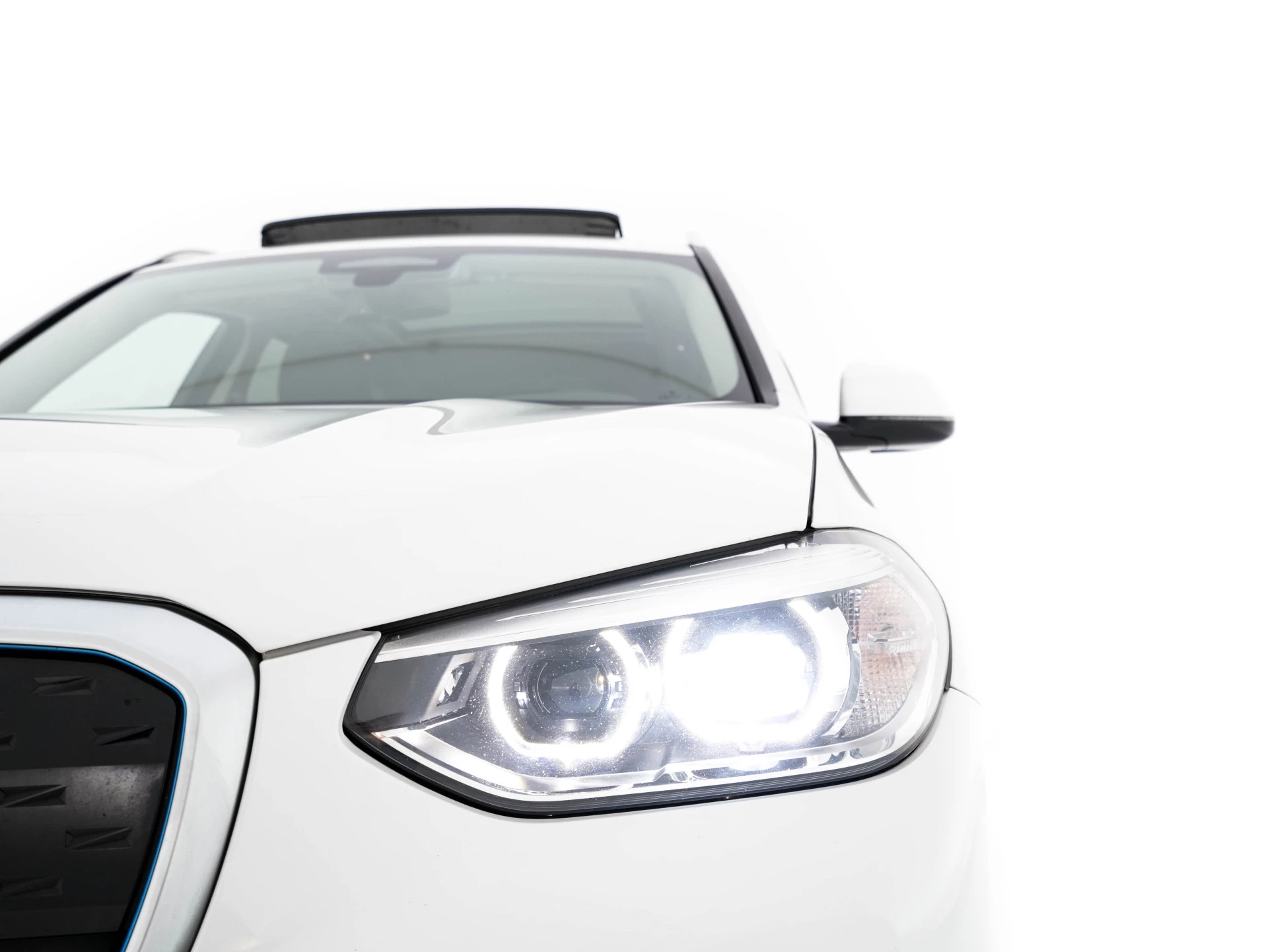 Hoofdafbeelding BMW iX3