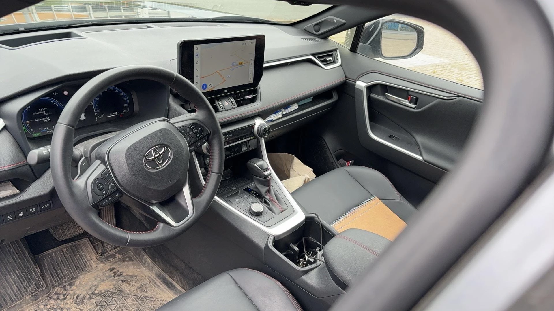 Hoofdafbeelding Toyota RAV4