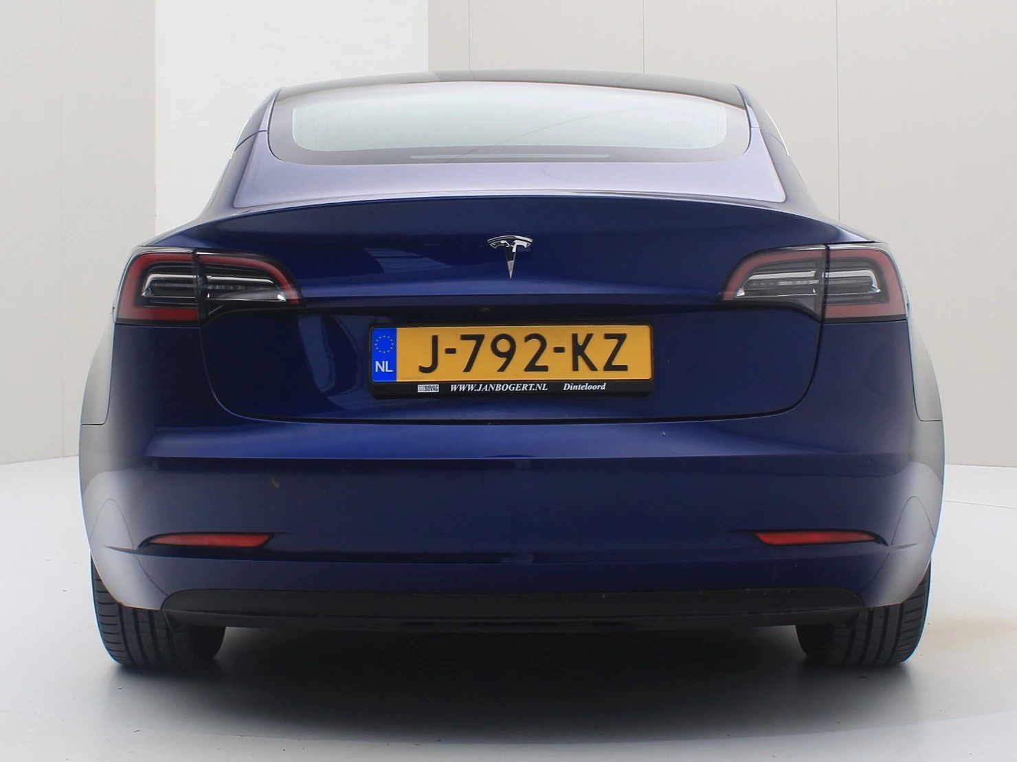 Hoofdafbeelding Tesla Model 3