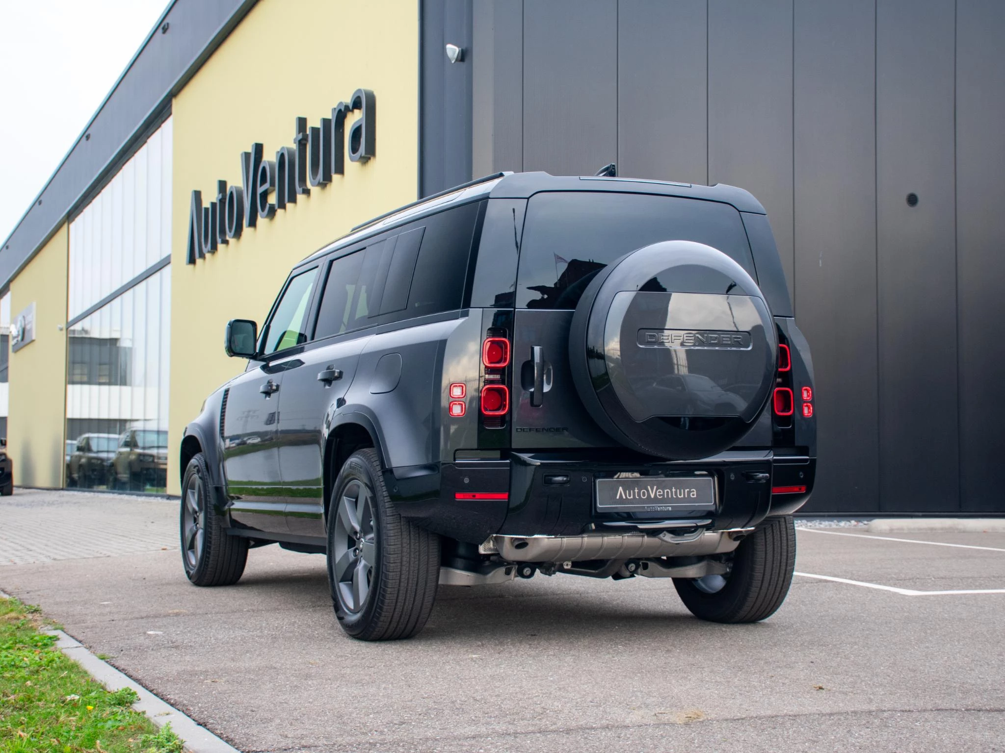 Hoofdafbeelding Land Rover Defender