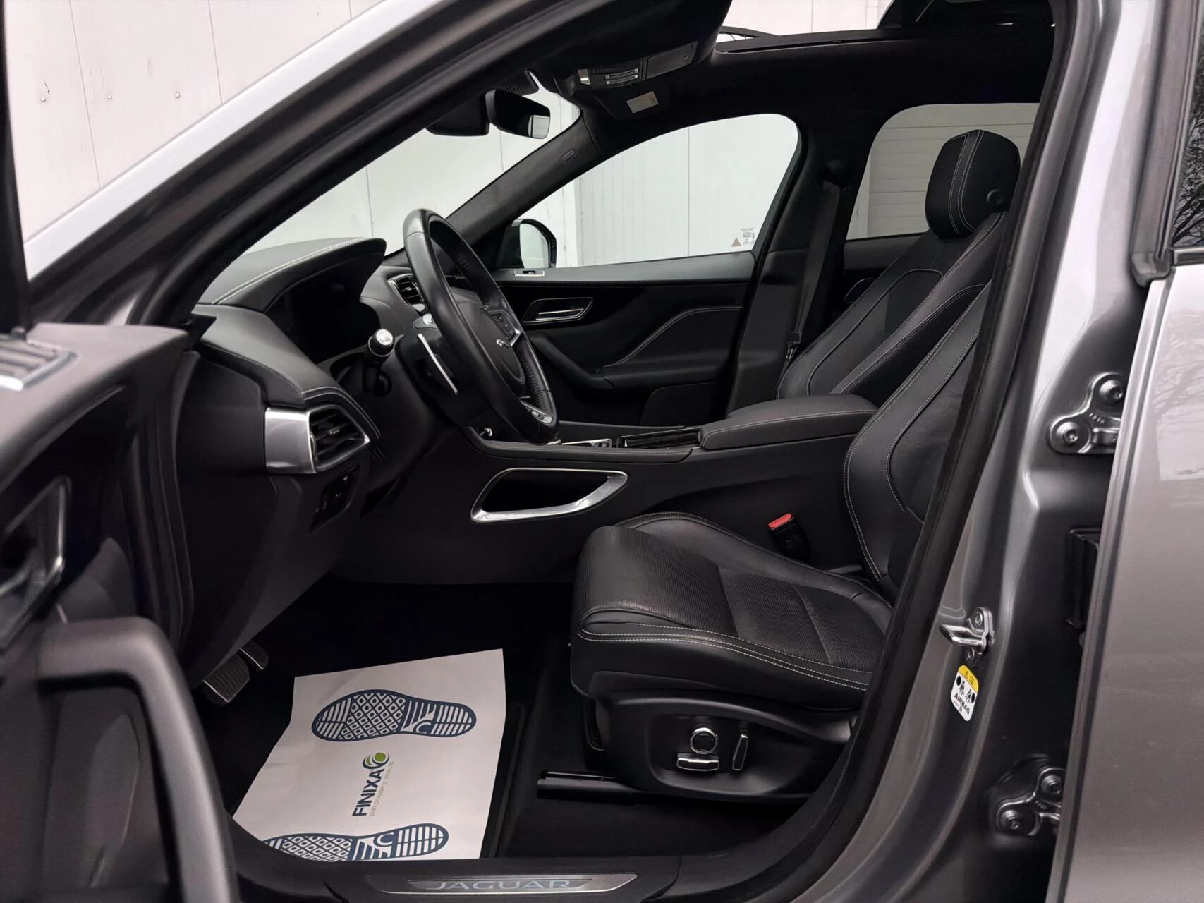 Hoofdafbeelding Jaguar F-PACE