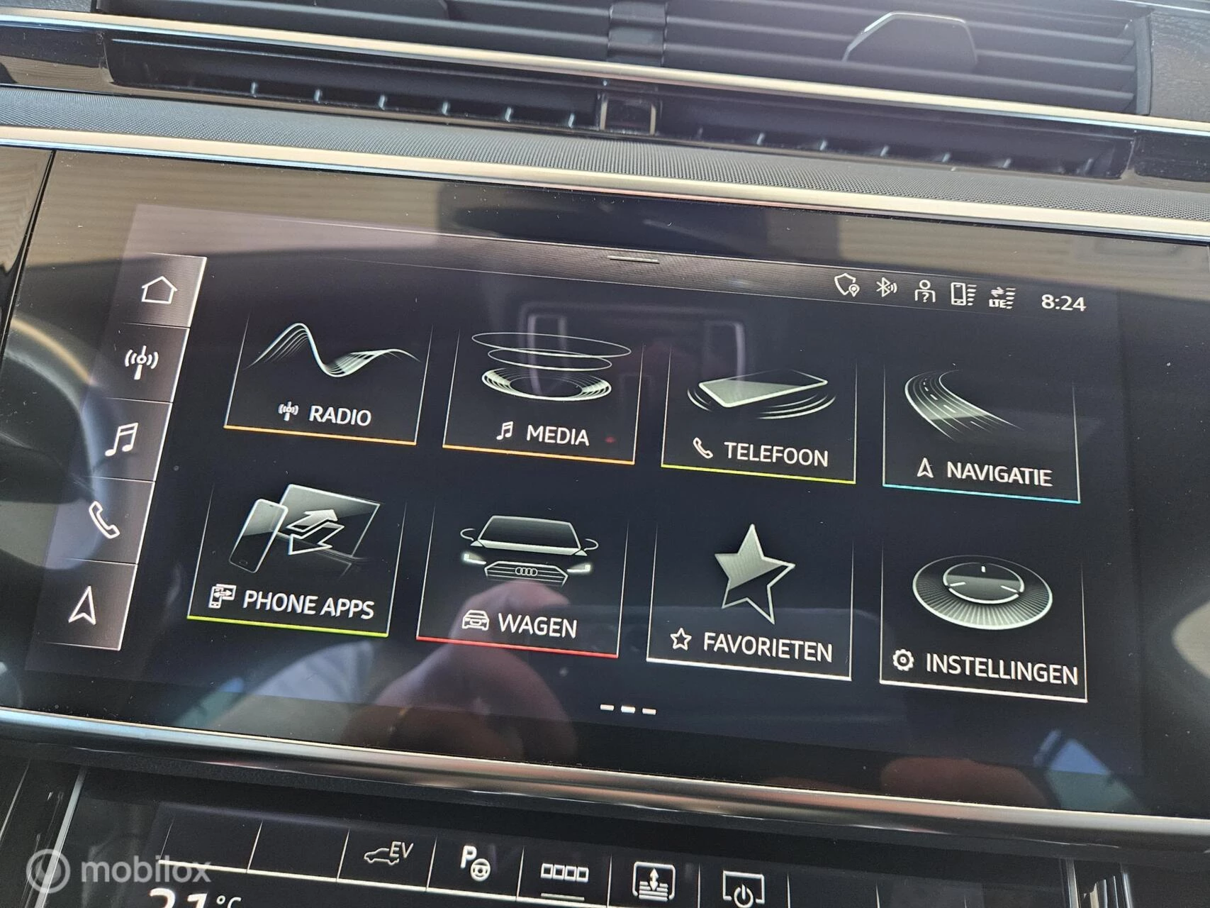 Hoofdafbeelding Audi A8