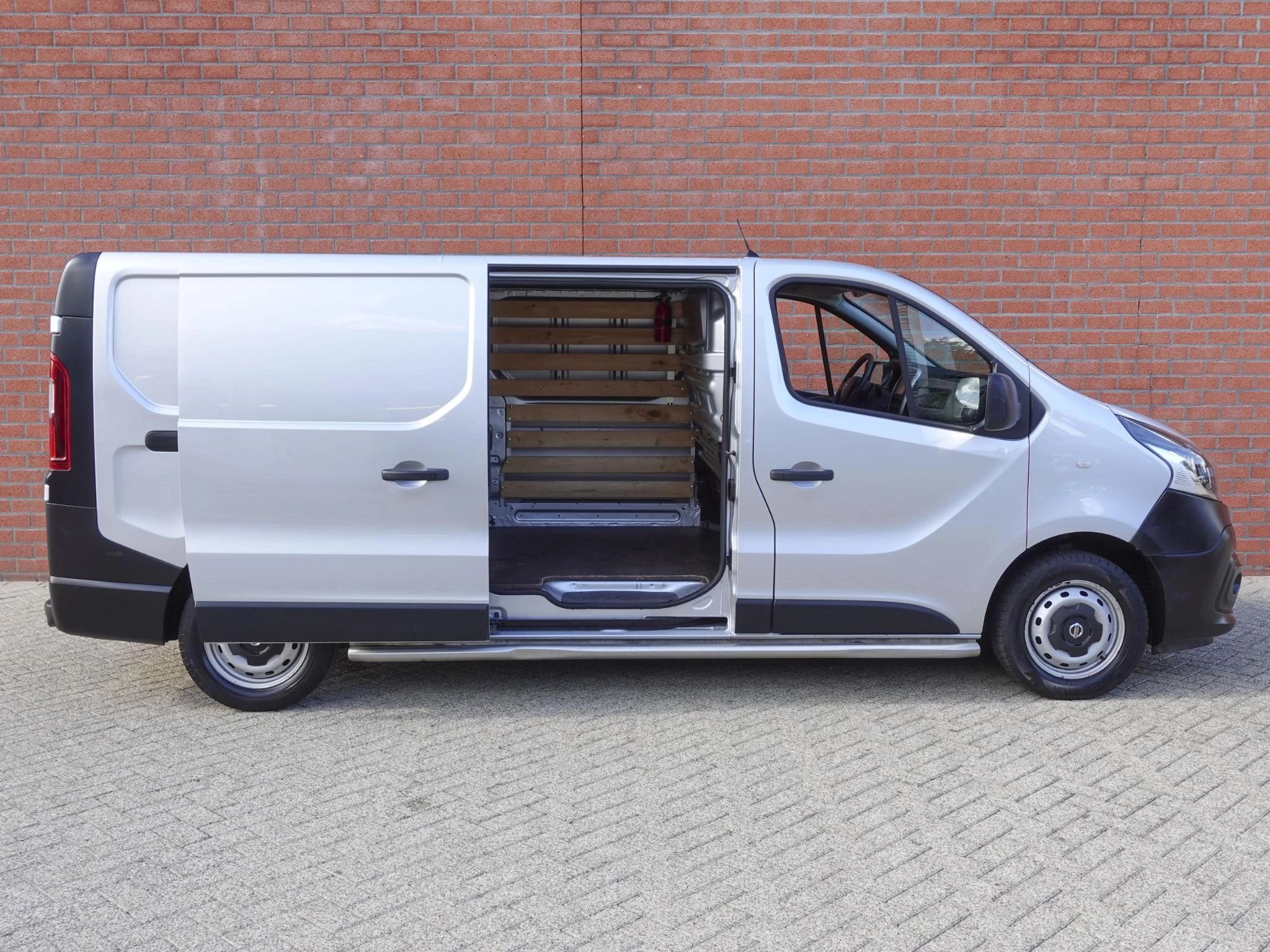 Hoofdafbeelding Nissan NV300