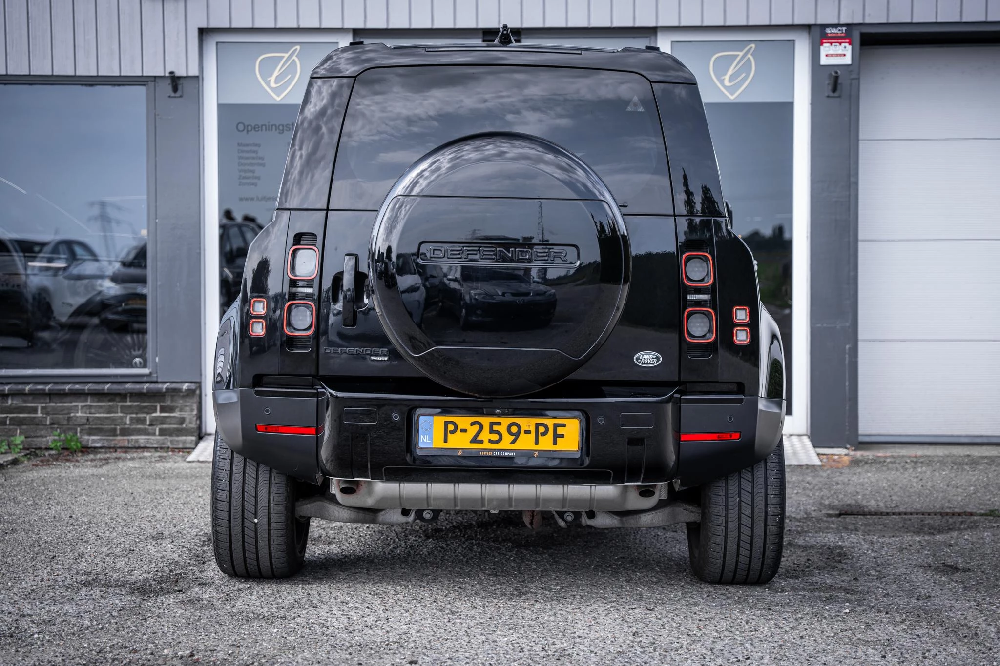 Hoofdafbeelding Land Rover Defender