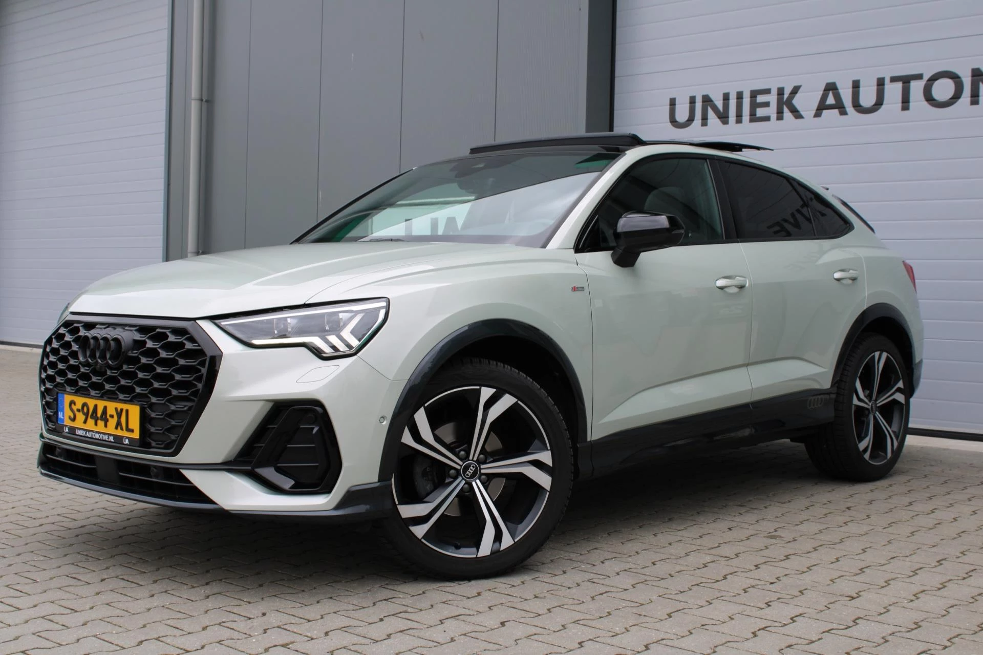 Hoofdafbeelding Audi Q3