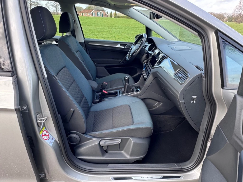 Hoofdafbeelding Volkswagen Golf Sportsvan