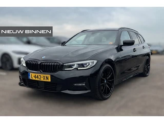 BMW 3 Serie Touring 320e xDrive Business Edition Plus Sport | Panoramadak | Stuurverwarming | Stoelverwarming | Keyless | Laser Light | Head-Up Display | Apple Carplay | Navigatie |
