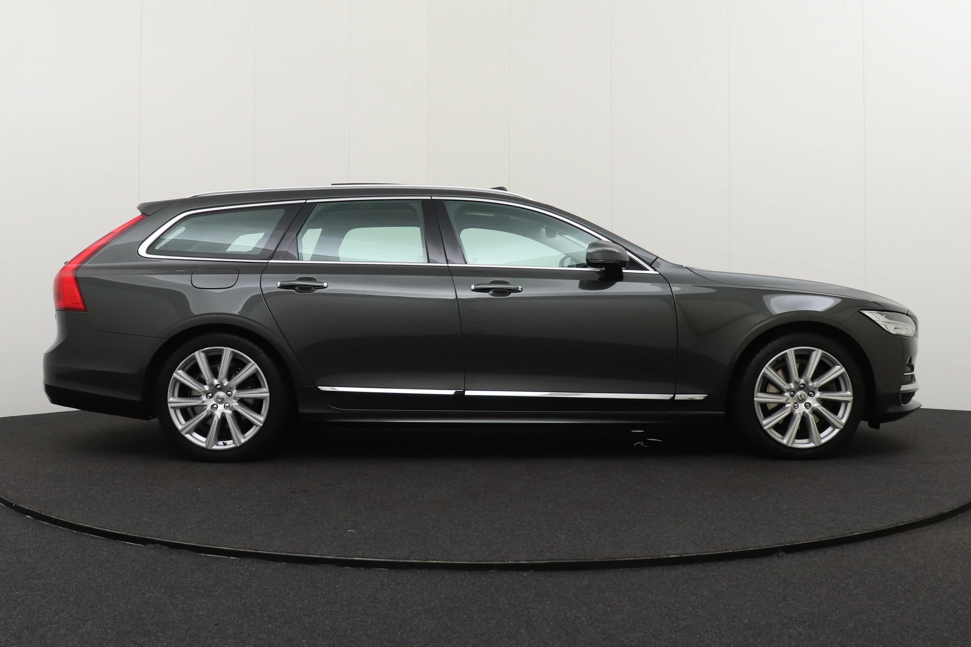 Hoofdafbeelding Volvo V90