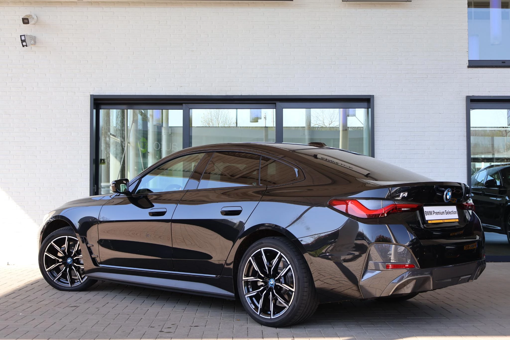 Hoofdafbeelding BMW i4