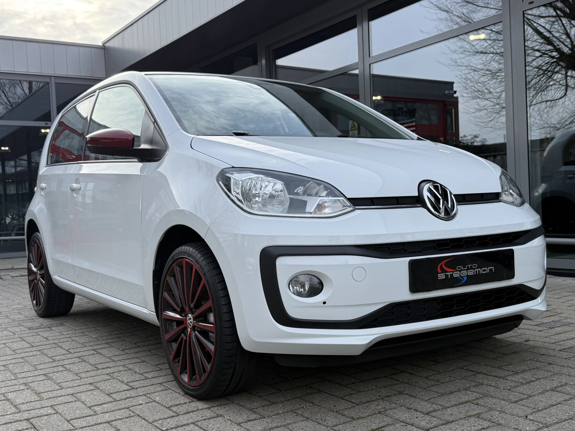 Hoofdafbeelding Volkswagen up!