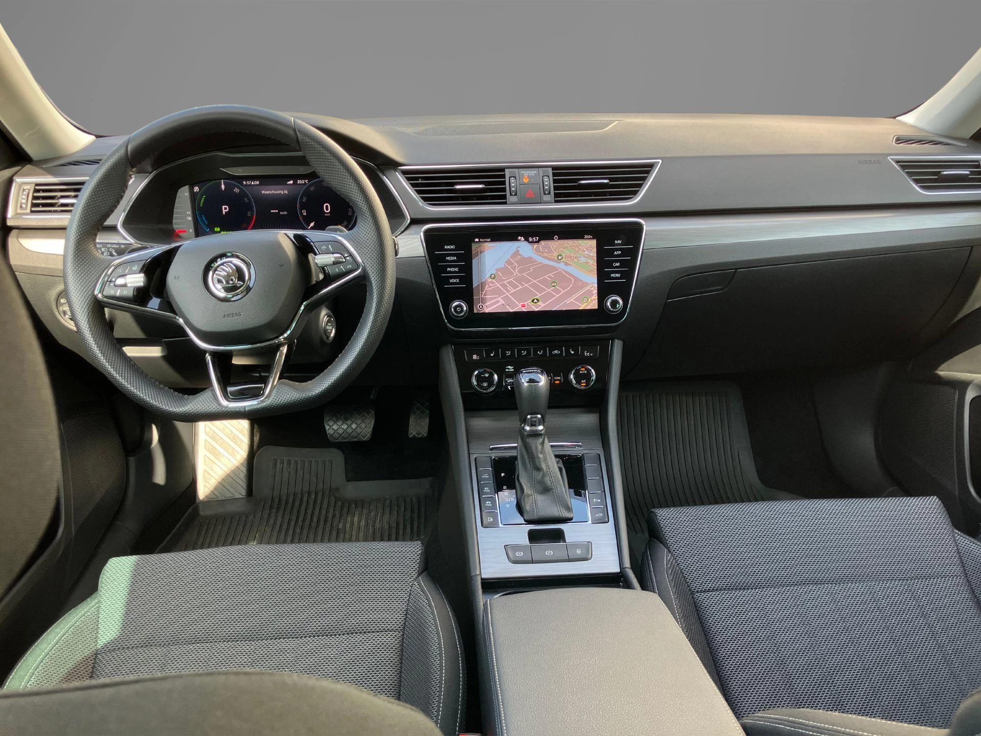 Hoofdafbeelding Škoda Superb