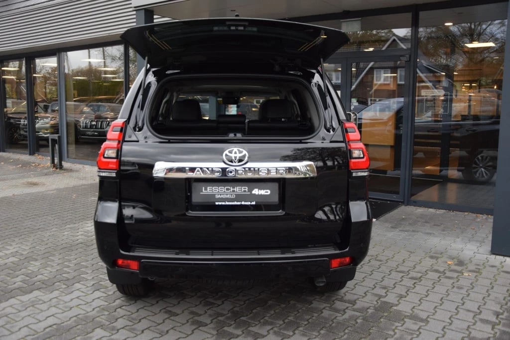 Hoofdafbeelding Toyota Land Cruiser