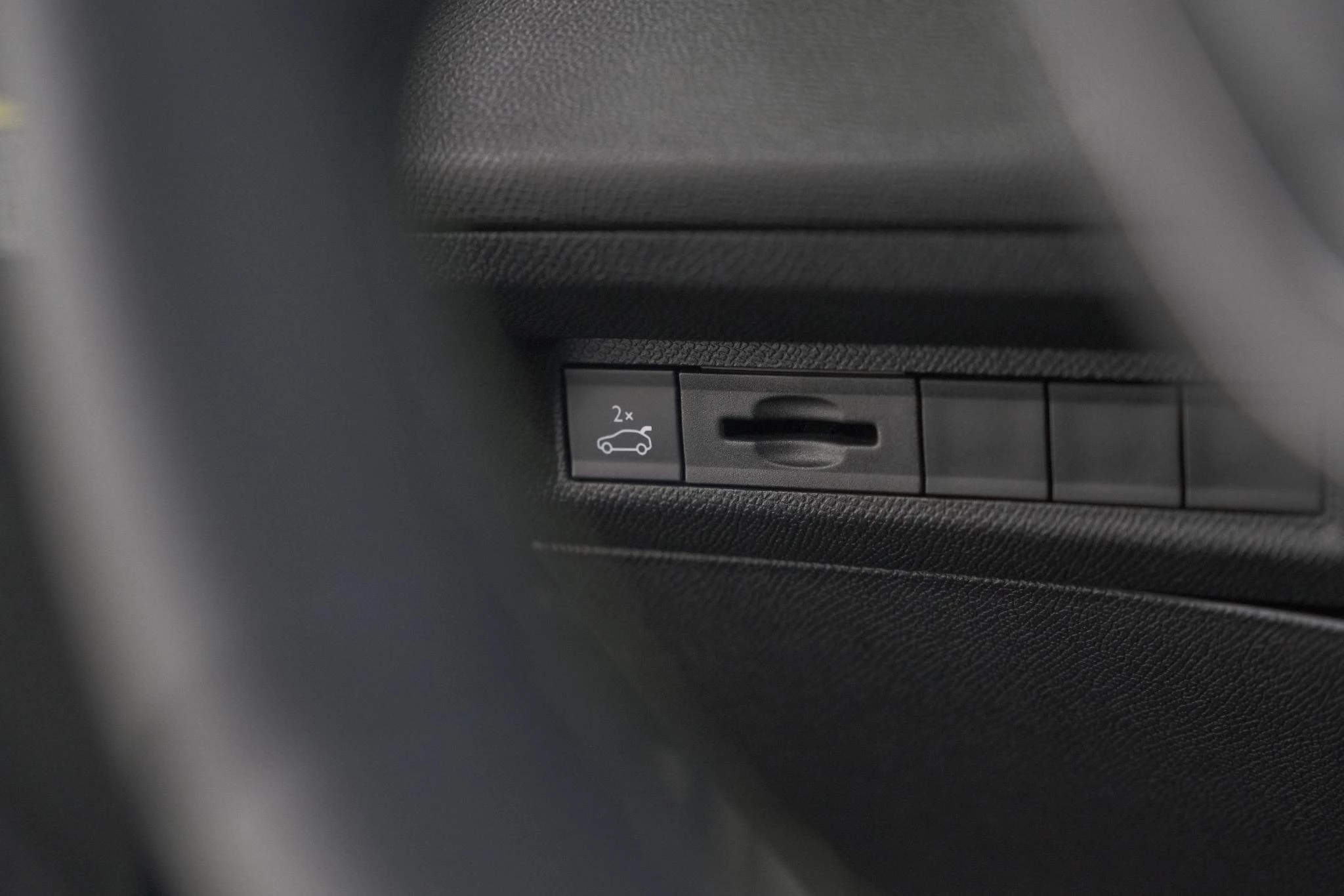 Hoofdafbeelding Peugeot 408