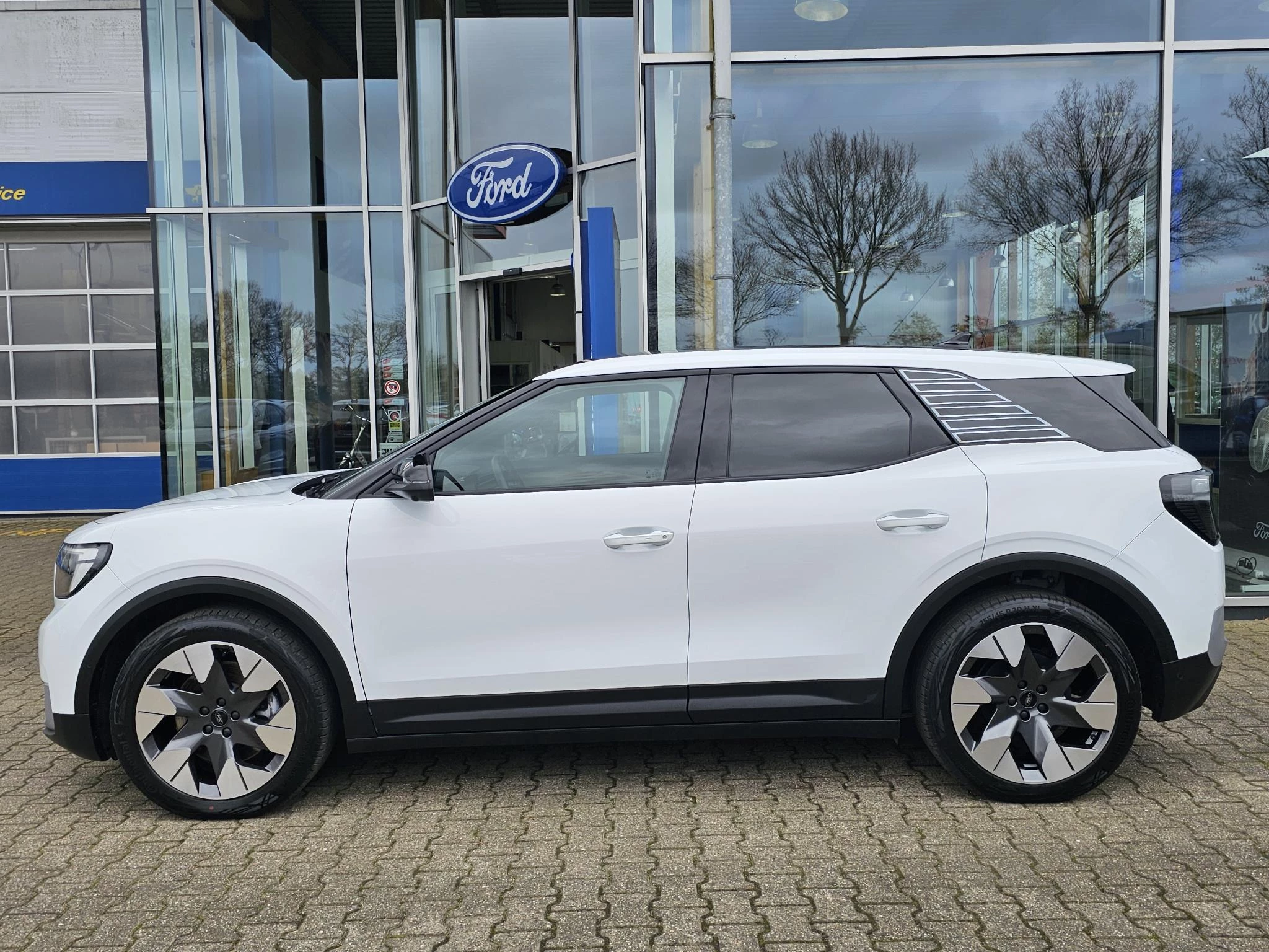 Hoofdafbeelding Ford Explorer