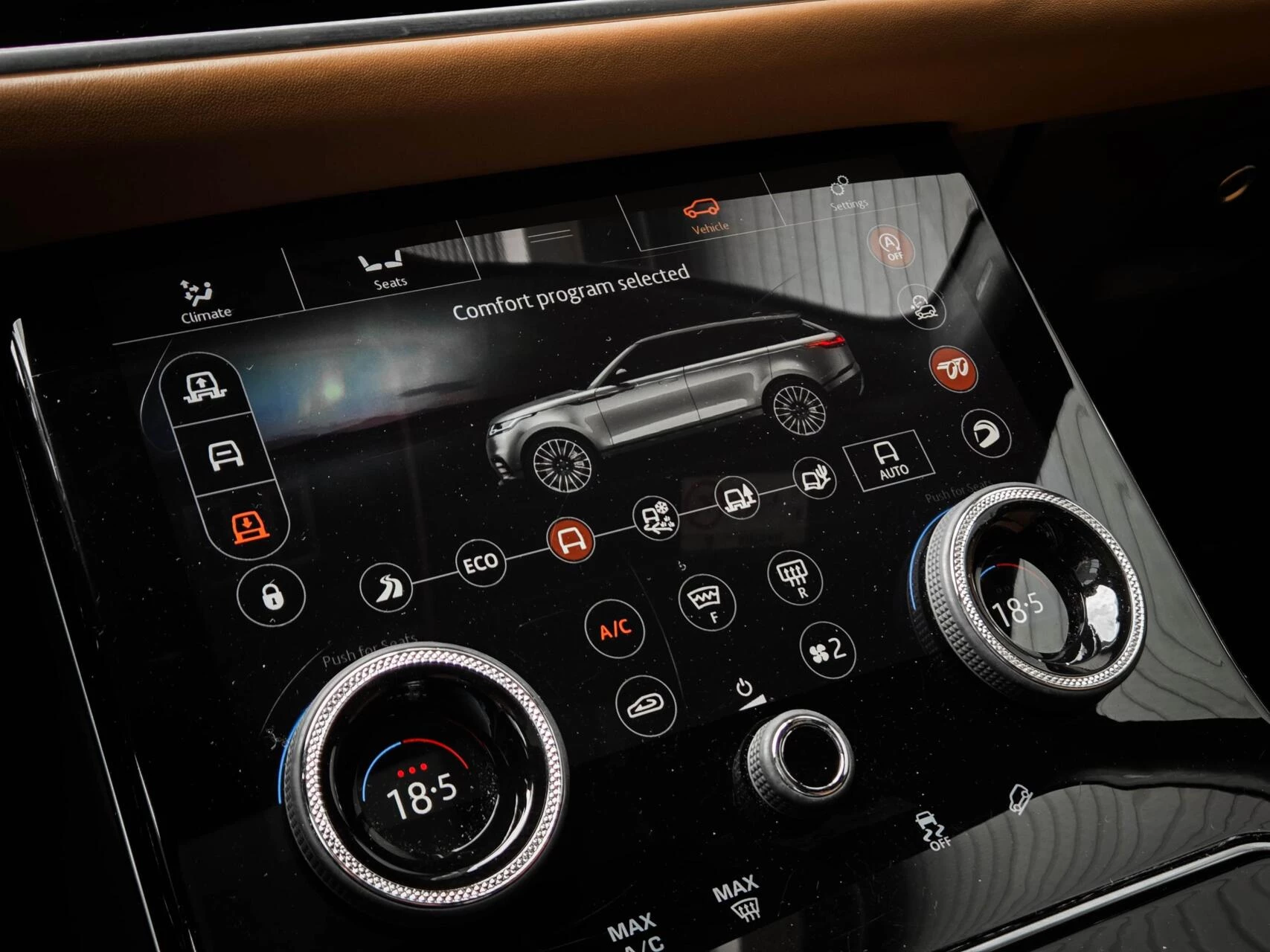 Hoofdafbeelding Land Rover Range Rover Velar