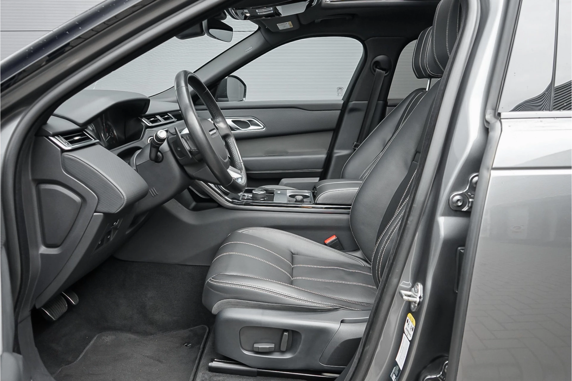 Hoofdafbeelding Land Rover Range Rover Velar