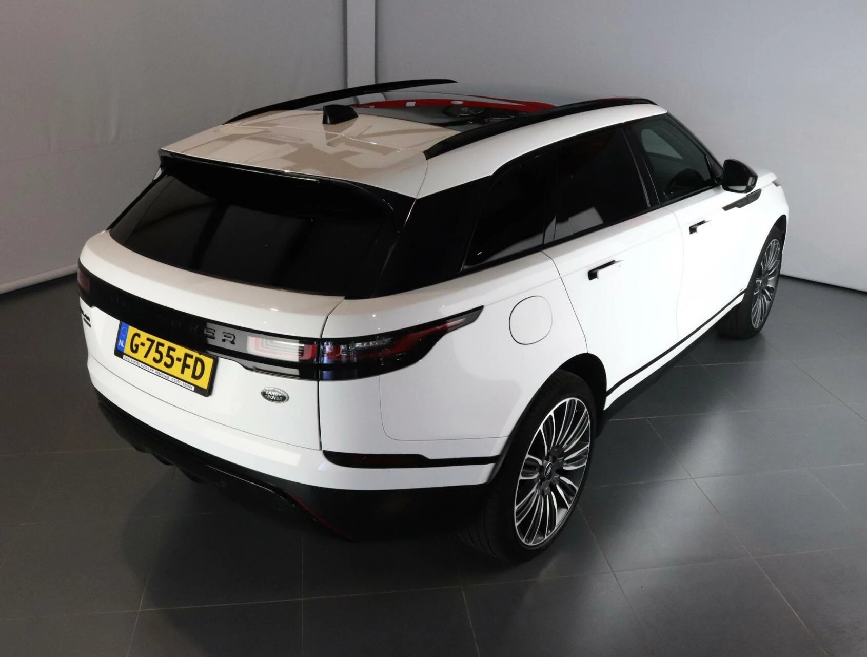 Hoofdafbeelding Land Rover Range Rover Velar