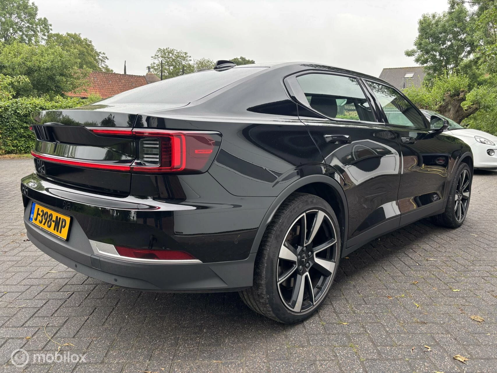 Hoofdafbeelding Polestar 2