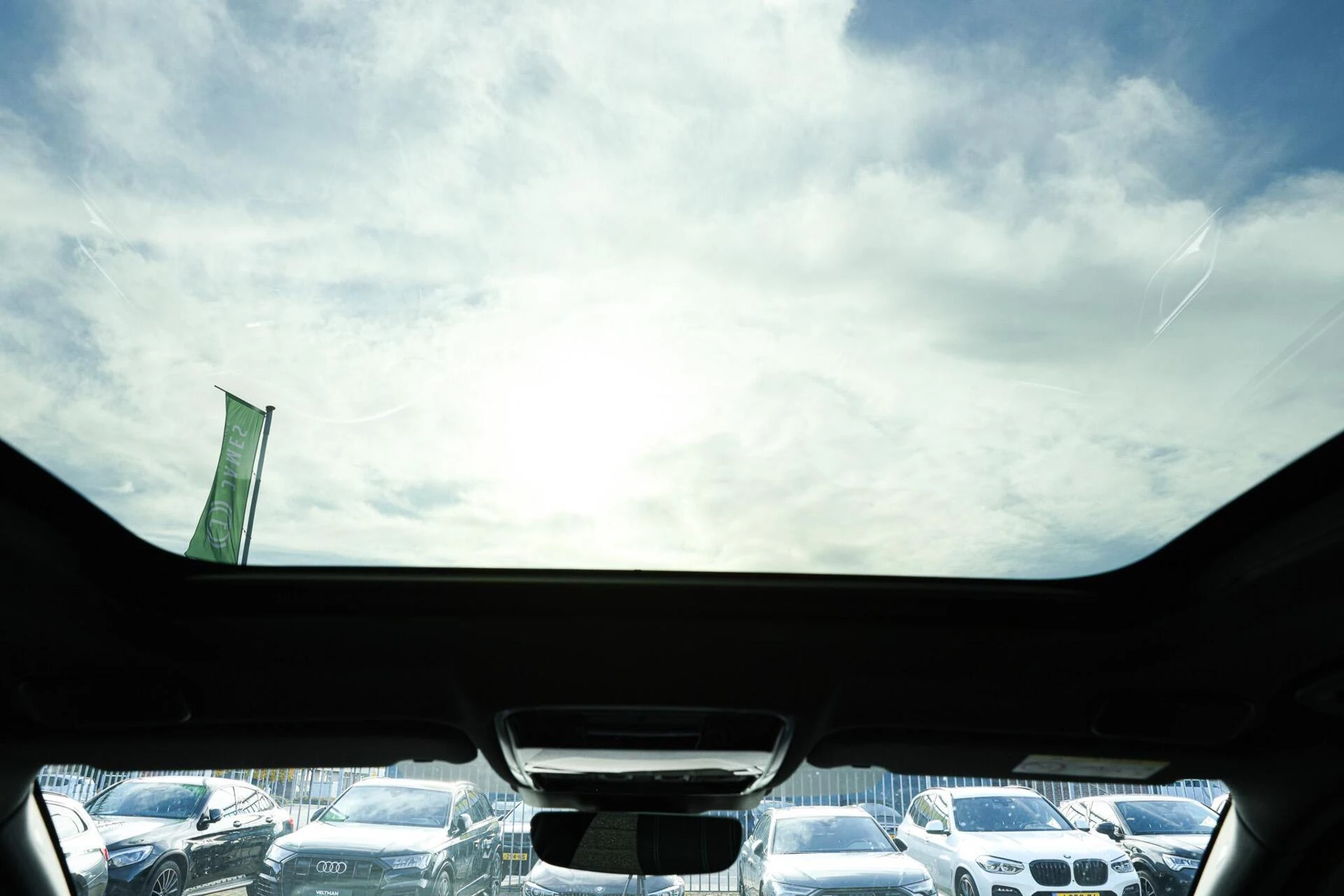 Hoofdafbeelding Land Rover Range Rover Velar