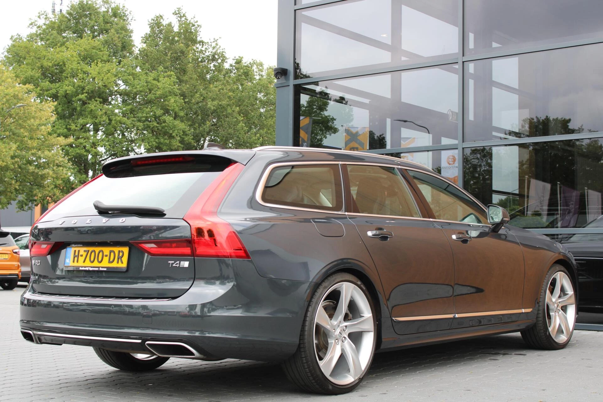 Hoofdafbeelding Volvo V90