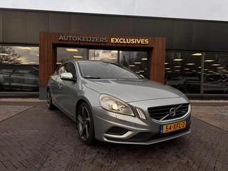 Hoofdafbeelding Volvo S60 Volvo S60 1.6 T3 R-Design Leer Navi trekhaak