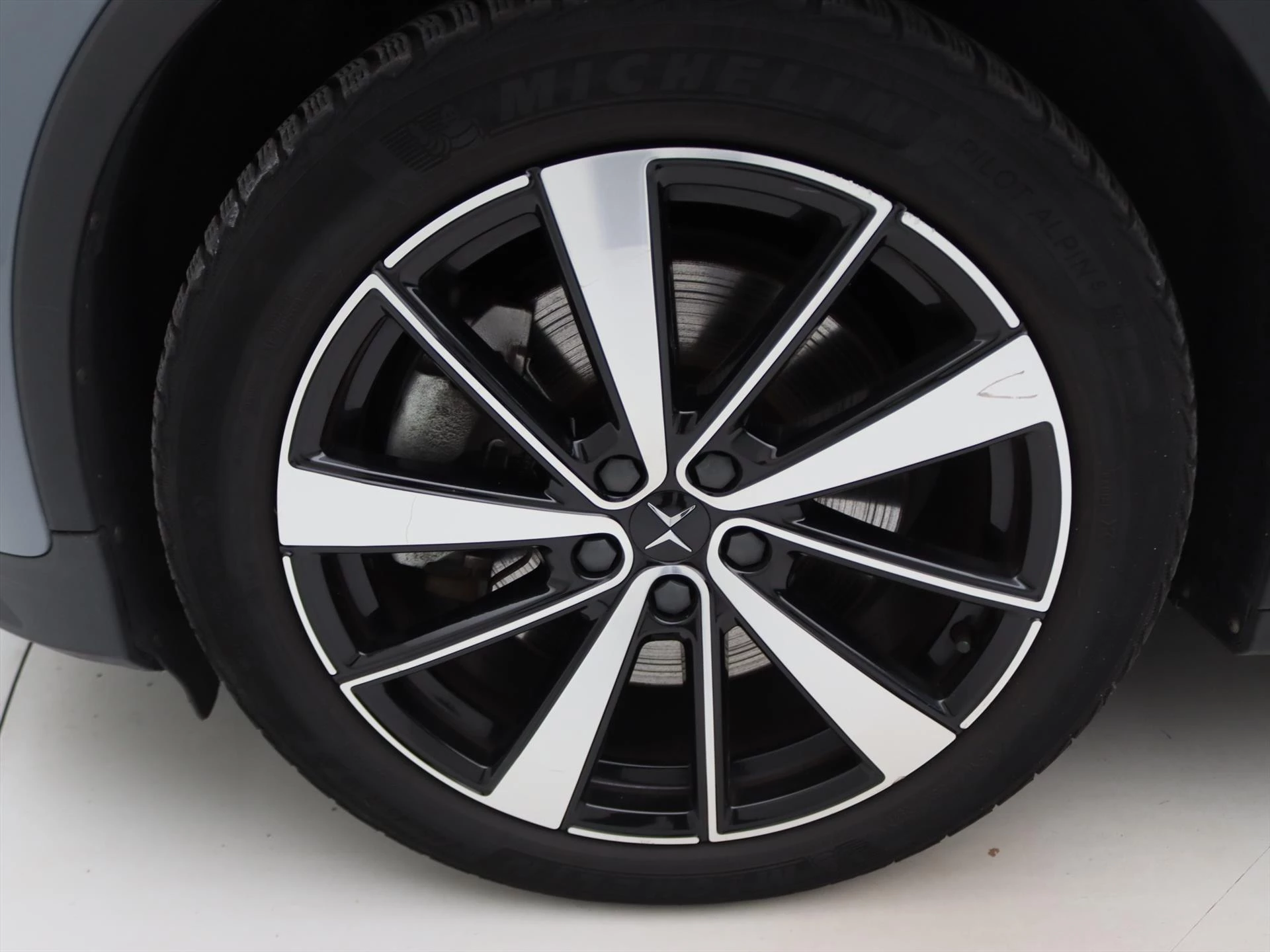 Hoofdafbeelding Polestar 2