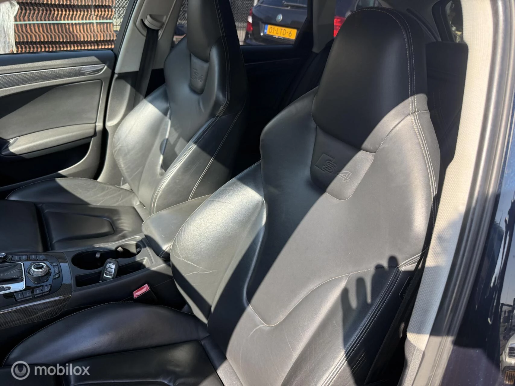 Hoofdafbeelding Audi S4