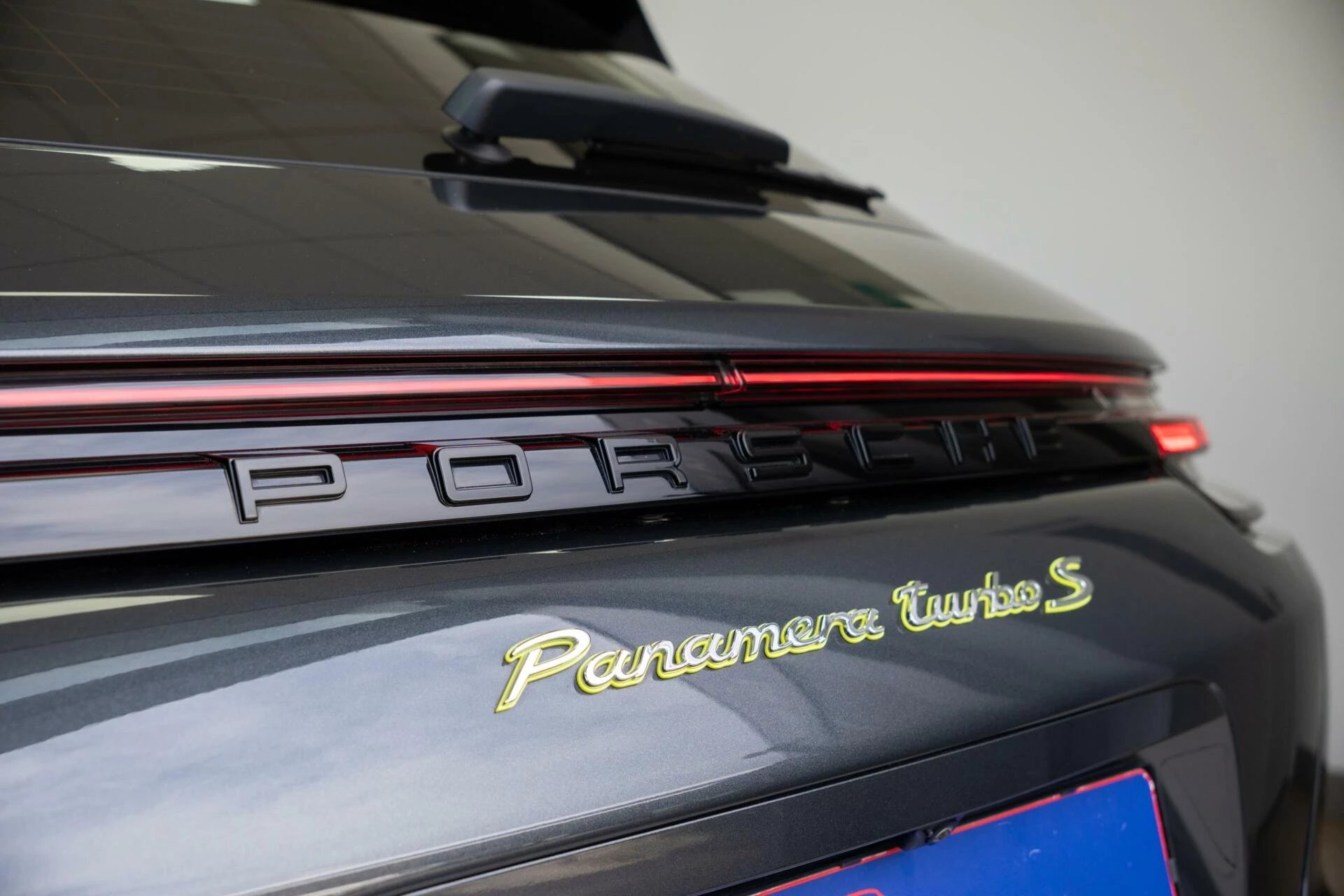 Hoofdafbeelding Porsche Panamera