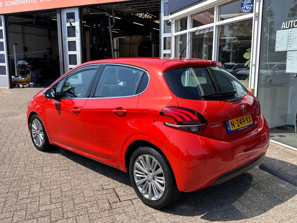 Hoofdafbeelding Peugeot 208