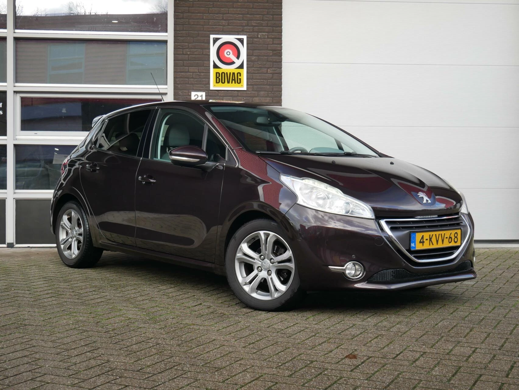 Hoofdafbeelding Peugeot 208