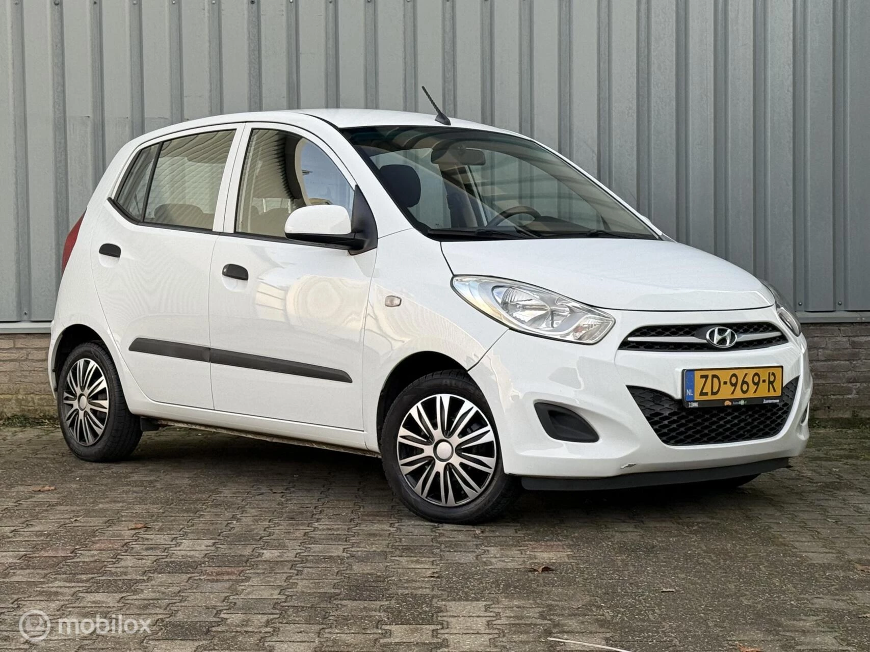 Hoofdafbeelding Hyundai i10