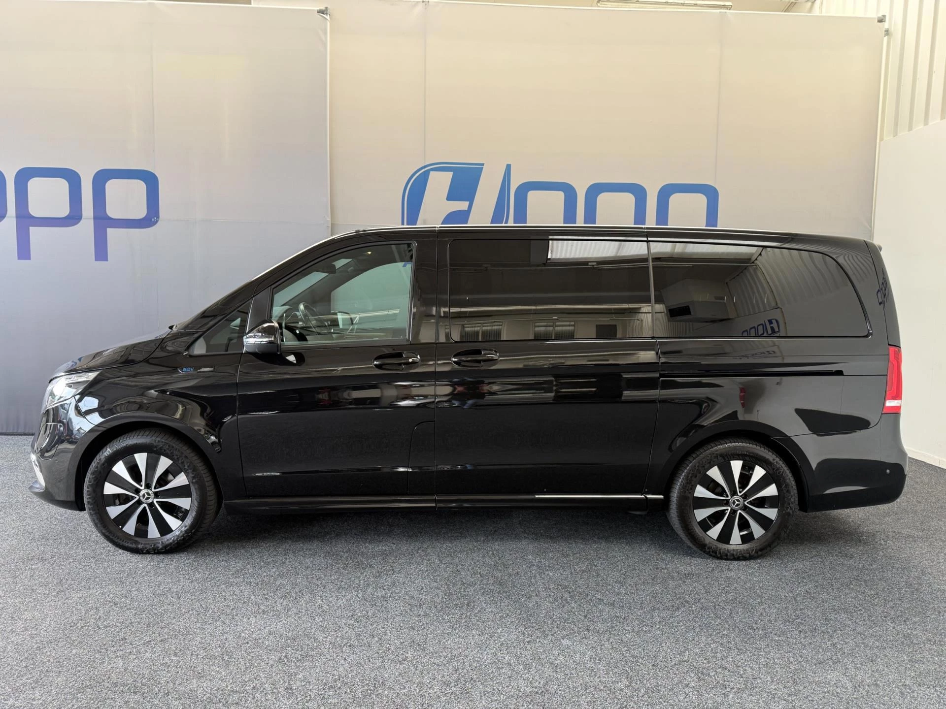 Hoofdafbeelding Mercedes-Benz EQV