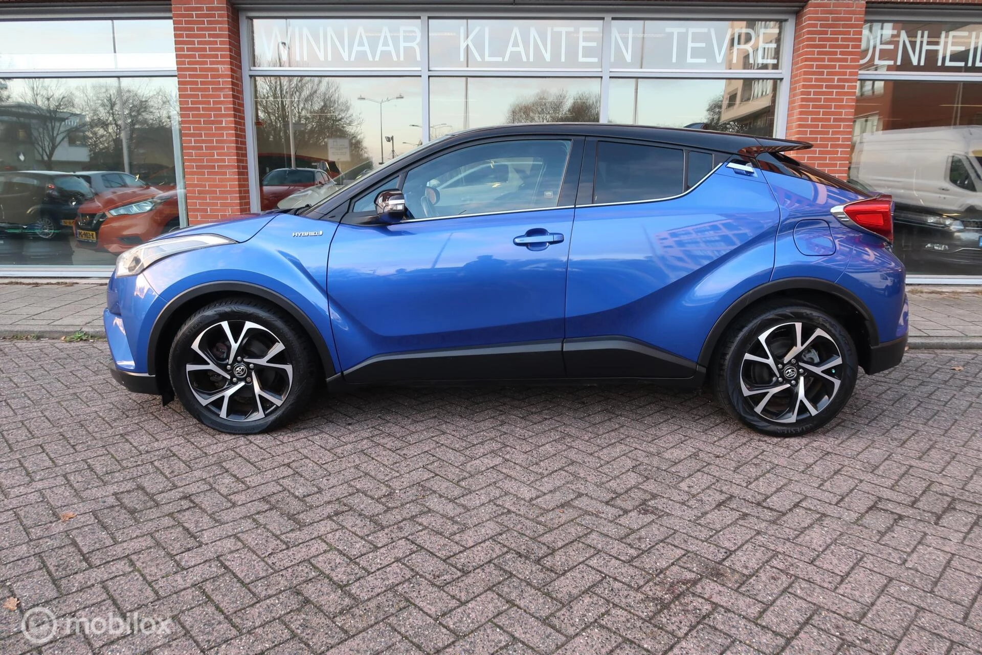 Hoofdafbeelding Toyota C-HR