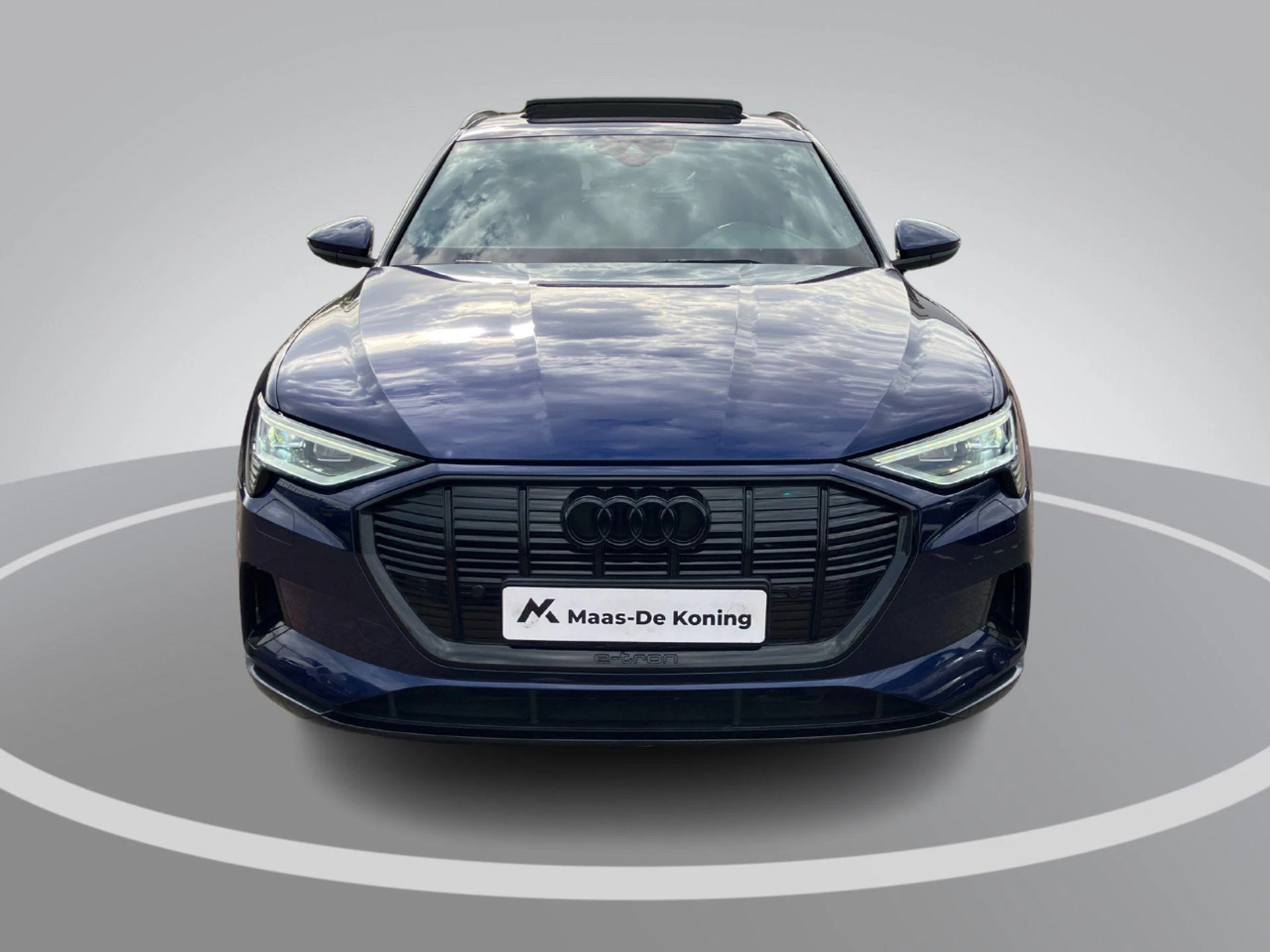 Hoofdafbeelding Audi e-tron